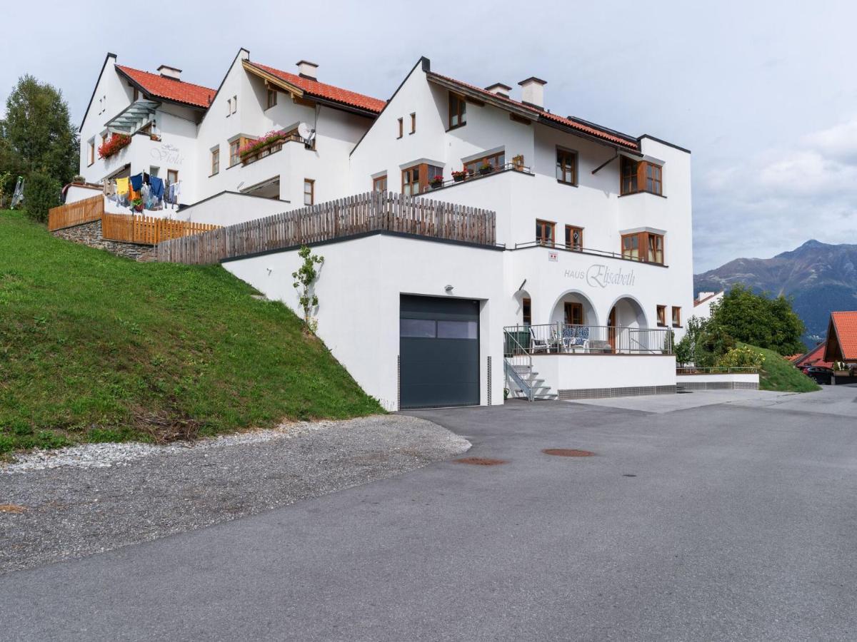 Lively Flat Near A Ski Resort In フィス エクステリア 写真